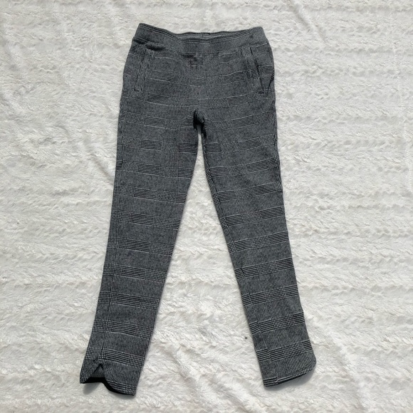 Girls large plaid gray leggings Cat & Jack - Picture 2 of 5